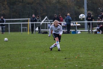 Bild 35 - Frauen SV Henstedt Ulzburg II - TSV Russee : Ergebnis: 5:0